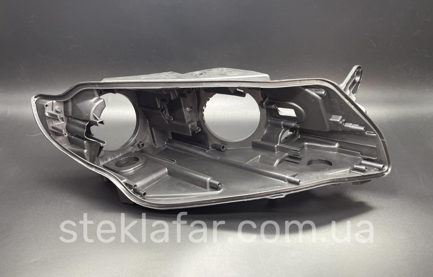 Корпус фари Volkswagen CC (2012-2017)